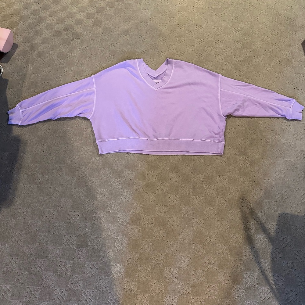 Lavender V-Neck Women's Sweatshirt